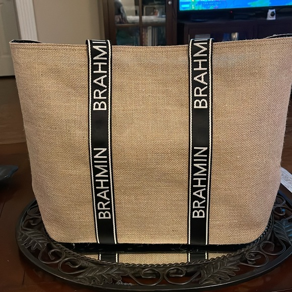 NWT Brahmin Brooklyn Black Chateau genuine leather in black - Picture 3 of 4